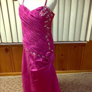 Sequence Jr. Prom Dress